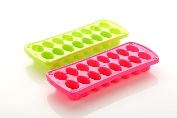 CASA Store Plastic Flexible 16 Cubes Ice Tray Cube Moulds,Stackable Flexible & Twist Release Safe Ice Cube Molde (16 Cavity, Pack of 2)