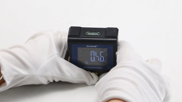 Medidor de ángulo digital con pantalla abatible y nivel magnético miniatura 7
