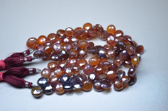 Chalcedony faceted heart shape briolette beads : oubliez les bijoux ternes