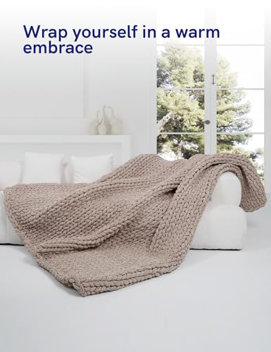 YnM Chenille Weighted Blanket, Handmade Chunky Knitted Design, Soft and Cozy, Temperature Regulating and Breathable, Machine Washable Throw for Sleep or Home Decor (Beige, 60x80 Inch, 20lbs)