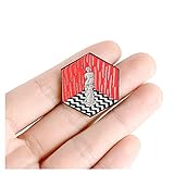 materiales duraderos: Estos broches delicadas están hechos principalmente de materiales metálicos, además de galvanoplastia materiales duraderos, que no es fácil a los arañazos de licencia, colores brillantes y apariencia elegante.
