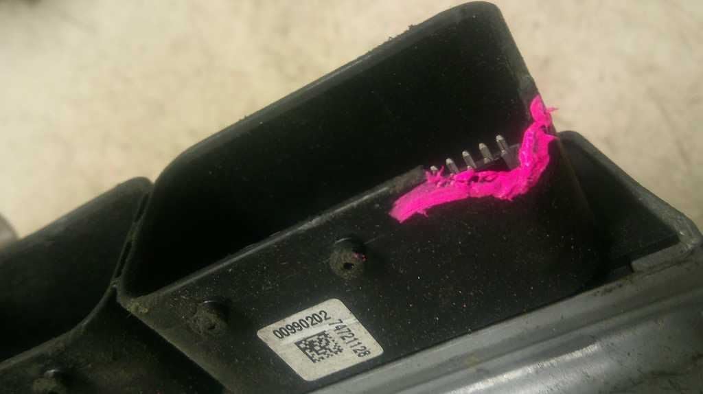 Engine ECM Electronic Control Module Sedan Fits 07-10 Compatible with BMW 323i 7 581 123 7581123