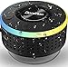 Enceinte Douche Bluetooth Portable, Étanche Haut-Parleur de Douche sans Fil IP7 Parleur à Voix Haute stéréo de Bluetooth 5.0 avec Ventouse puissante, Mic Intégré, Idéal pour Plage, Cuisine et Piscine