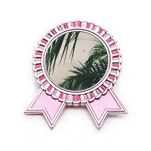 Pin's photo de la nature rose en métal pour afficher votre passion verte