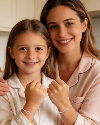 Image of Mother Daughter Bracelets Set for 2 Matching Heart Bracelets for Mother and Daughter to My Mom Bracelet Birthday Mothers Day Gifts for Mom Daughters