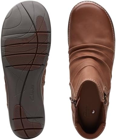 Clarks Women's Un Loop Top Ankle Boot, Dark Tan Leather, 8 | Image 4