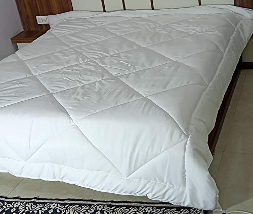 Kanak Bedding 300 GSM Down Alternative Comforter 1-Pieces Over Size King Size Cotton Fabric,White Star Pattern and All Weather Lightweight Single Design Comforter.