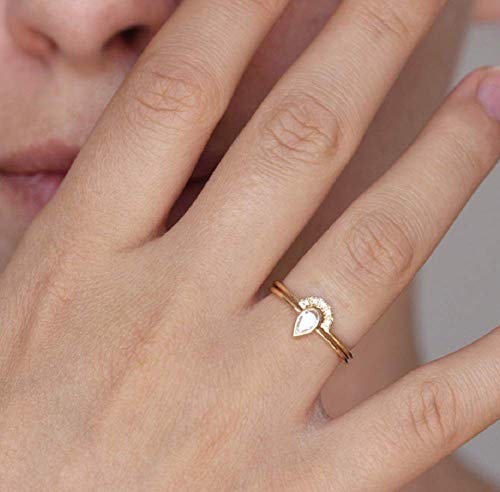 Xiaomei 14k Yellow Gold Teardrop Halo Pear Cut 0.2ct Cubic Zirconia Pear-Shaped Diamond Ring Set CZ Solitaire Engagement Ring Size 6-10 (US 9)