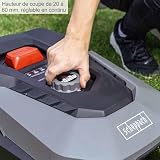 Scheppach RoboCut XXL900 | Largeur de Coupe 18cm | Hauteur de Coupe 20-60 mm | Détecteur de Pluie | WiFi & BT | Contrôle par App | Pente de 35% | avec Station, 9 Lames, 170m de câble & 230 Crochets - 10