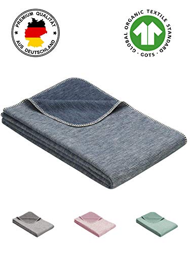 Flauschige Babydecke aus 100% Bio Baumwolle - kuschelige Baumwolldecke hergestellt in DEUTSCHLAND. Ideal als Baby Decke, Erstlingsdecke, Bettdecke oder Kuscheldecke. In Blau (für Jungen)