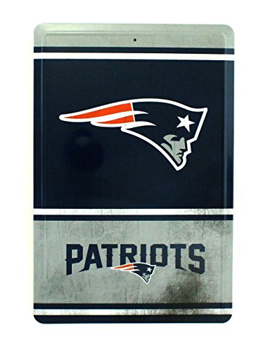 NFL New England Patriots Team Logo Tin Sign, 8 x 12-inches, Blue