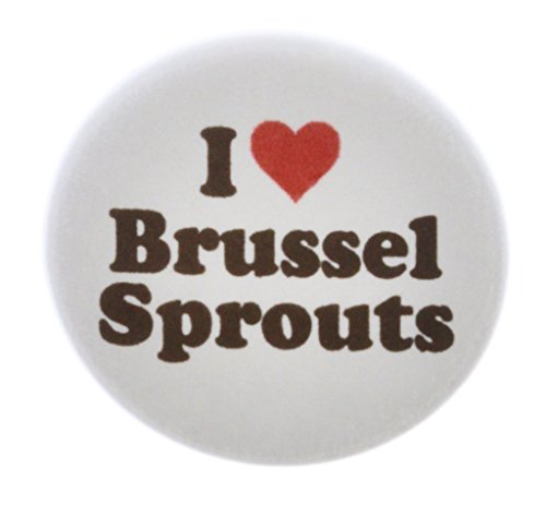 A&T Designs Unisex - I love Brussel Sprouts 2.25" Keychain