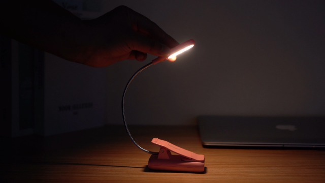 Image of VAVOFO Rechargeable Book Light for Reading in Bed Kids, 7 LED Reading Light with 9-Level Warm Cool White Daylight, Eye Care Lamp with Power Indicator for Bookworms (Pink)