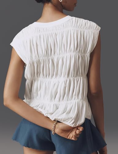 Womens Tiered Shirred Smocked Crop Tank Top Cap Sleeve Crew Neck Elastic Hem Y2K Going Out Blouse Shirt2