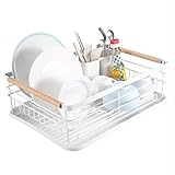 [Grand et efficace] Mesurant 16,93 x 11,81 x 5,67 pouces, ce grand égouttoir à vaisselle offre une capacité de séchage et de stockage inégalée.la conception spacieuse permet une circulation d'air optimale, garantissant que la vaisselle sèche plus rapidement.son placement au-dessus de l'évier permet d'économiser un espace précieux sur le comptoir tout en gardant votre cuisine bien rangée.Parfait pour les ménages occupés ou ceux qui reçoivent fréquemment, ce support répond à vos besoins