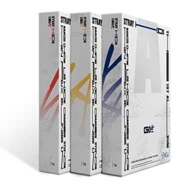 Amazon.com: Stray Kids 'Go Live 生' 1st Album 3 VER SET CD+80p