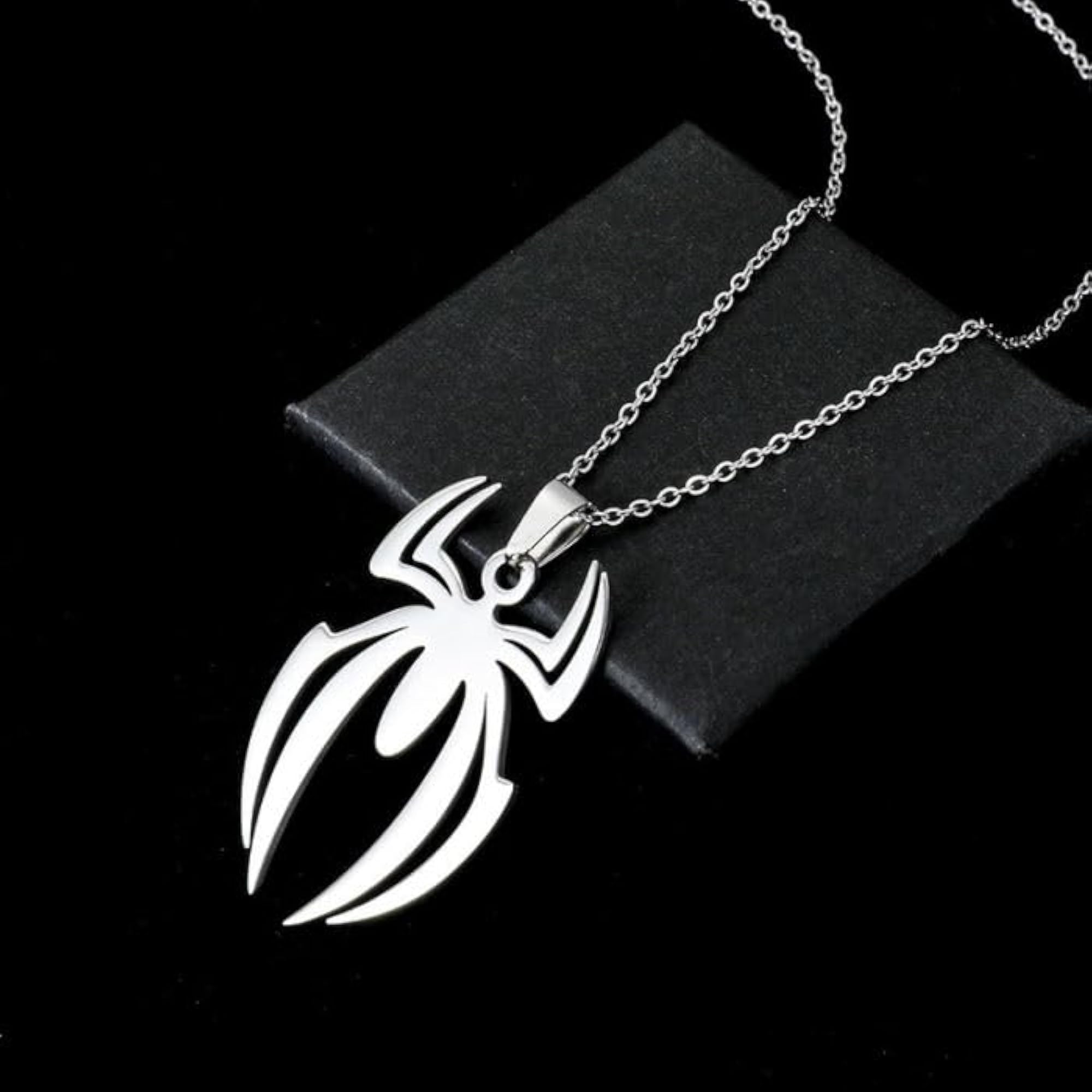 Men's Stylish Silver Chain with Stainless Steel Pendant Locket