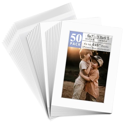 Golden State Art, Pack of 50 White Pre-Cut 5x7 Picture