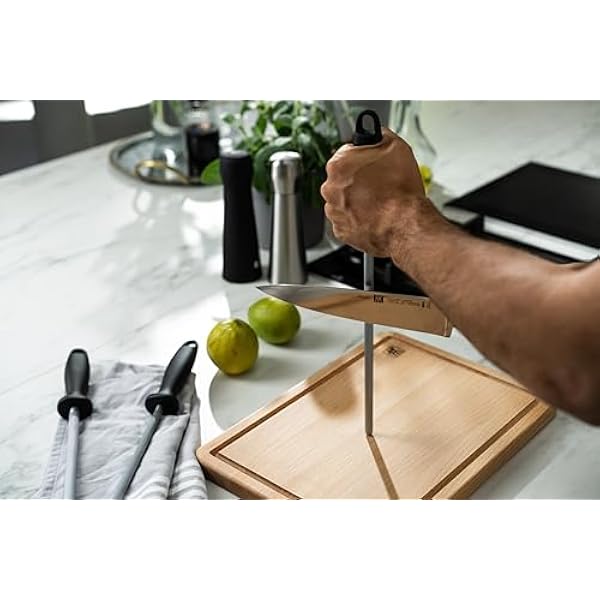ZWILLING точильный брусок хромированный длина 23 см черная пластиковая ручка с петелькой для подвешивания