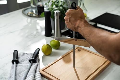 Foto von ZWILLING Wetzstahl, Verchromt, Länge: 23 cm, Kunststoffgriff mit Aufhängöse, Schwarz [Made in Germany]