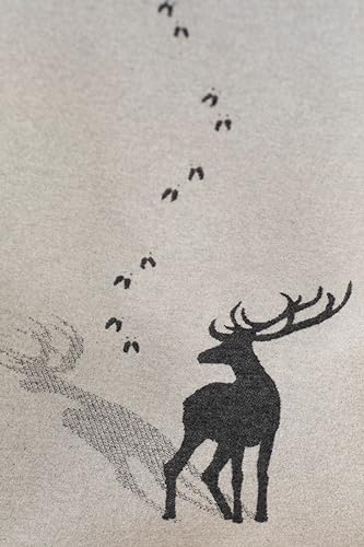 David Fussenegger Wohndecke Silvretta 'Hirsch im Wald' 140 x 200 cm Filz- Hellgrau