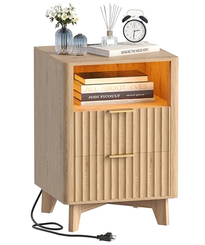 Akxomel Fluted Nightstand with Charging Station, 13.8