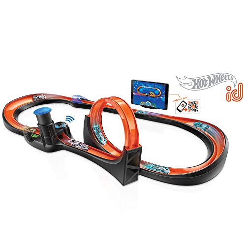 Hot Wheels id Smart Track Starter Kit with 3 Exclusive Cars, Track Pieces and Hot Wheels Race Portal for Physical & Digital Play, Gift for Kids Ages 8 Years Old & Up