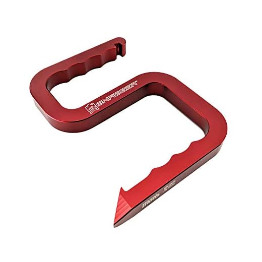 Motis Snagger Tool for Firefighters
