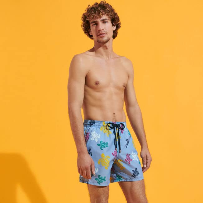 Men Classic Swim Short in Ronde Des Tortues Multicolore3
