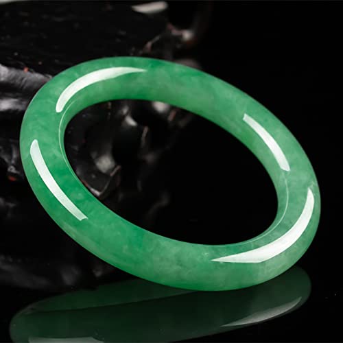 Bracelet en Jade Vert 58mm : Le Jonc Idéal pour Sublimer vos Tenues Chic