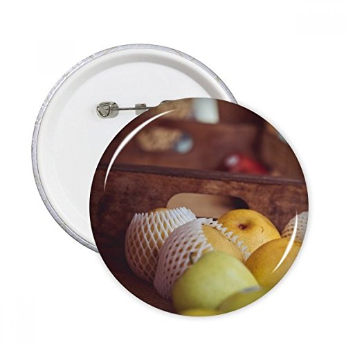 Pin's bouton fruit frais pour customiser un sac d'école ou une veste