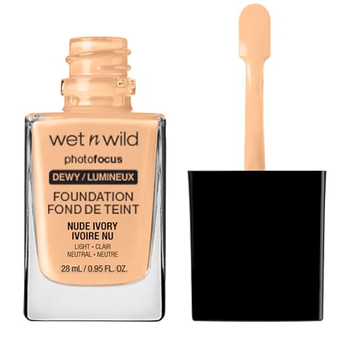 Miniatura 2 de Wet n Wild Photo Focus Dewy Foundation, Base de Maquillaje Líquida Hidratante Piel Normal/Seca, Acabado Luminoso Modulable, Soft Beige