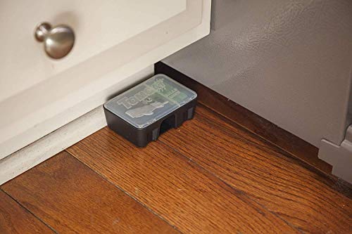 Image of Tomcat Mouse Killer Child Resistant, Disposable Station, 4 Pre-Filled Ready-To-Use Bait Stations