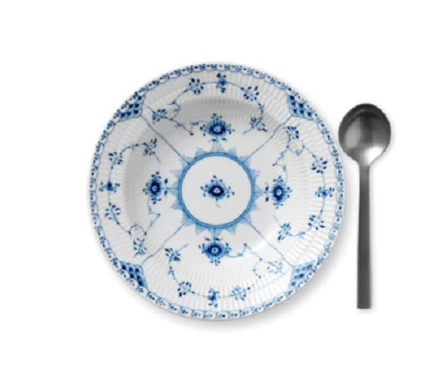 新品 ロイヤルコペンハーゲン ブルーフルーテッドハーフレース スープチューリン Amazon.co.jp: ロイヤルコペンハーゲン(Royal Copenhagen) 102