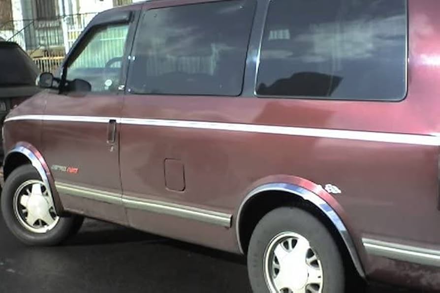 Amazon.com: QMI 146002 - Fender Trim Compatible with Chevy