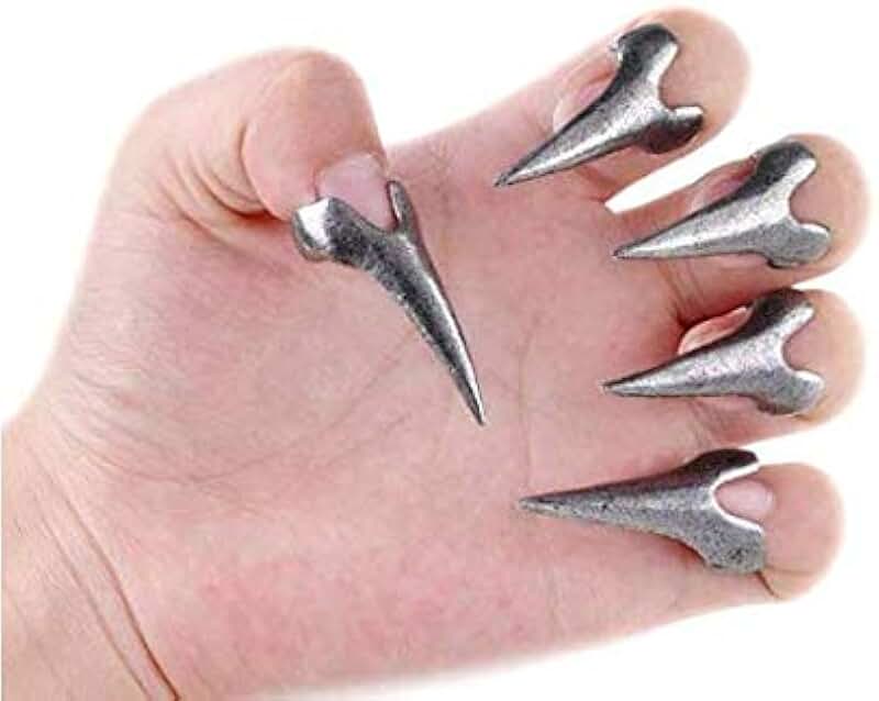 metal claws