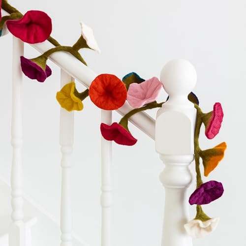 XunYee 5.6 ft Felt Flower Garland Wool Felt Garland Hand Felted Flower Banner for Floral Mantle Wedding Birthday Party Decor(Colorful 1 Pack)