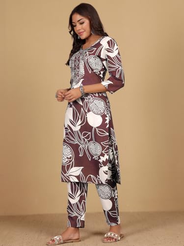 Image of Varanga Women-Gota Detailed Ethnic Floral Printed Kaftan & Trouser