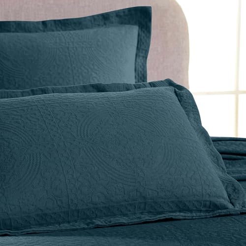 Superior Cotton Fleur De Lis Bedspread Set, Warm Blankets, All-Season Bedding, Bedroom Decor, Decorative Boho Medallion Coverlet, Includes 1 Bedspread, 2 Pillow Shams, Queen, Deep Sea