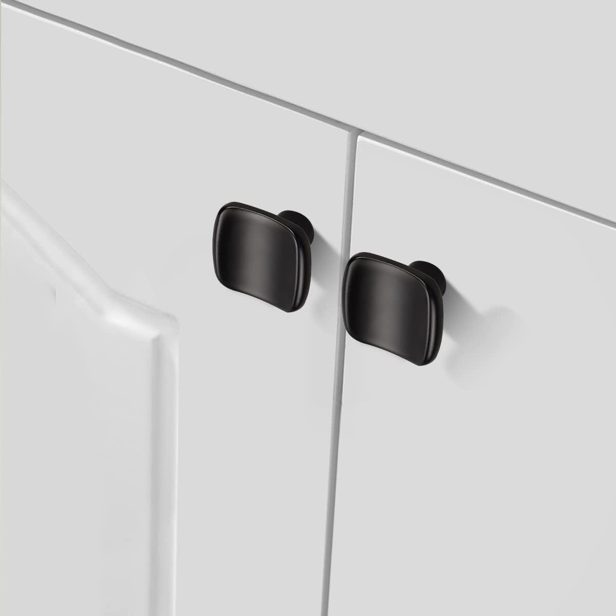 KNOBWELL 10 Pack Black Kitchen Cabinet Knobs Square Cabinet Knobs, Drawer Knobs and Pulls Dresser Drawer Knobs, Bathroom Cabinet Knobs, Matte Black