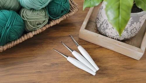 Image of Furls Crochet Hook, Odyssey White, Nickel Plated Tip for Effortless Glide, Ergonomic Handle Crochet Hooks 7 inch (Odyssey - White, F - 3.750MM)