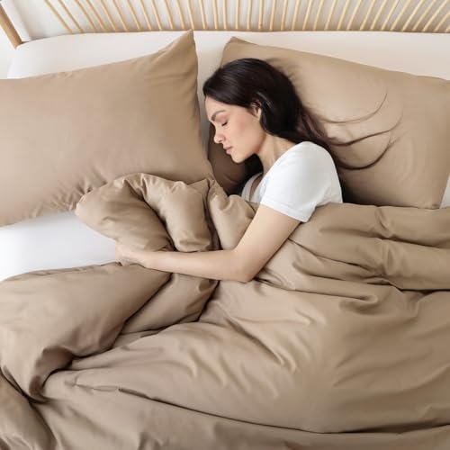 Image of ROSGONIA Oversized Queen Comforter Taupe Brown, 3pcs (1 Comforter & 2 Pillowcases) Lightweight Oversized Queen Comforter Sets Bedding Blanket Quilts