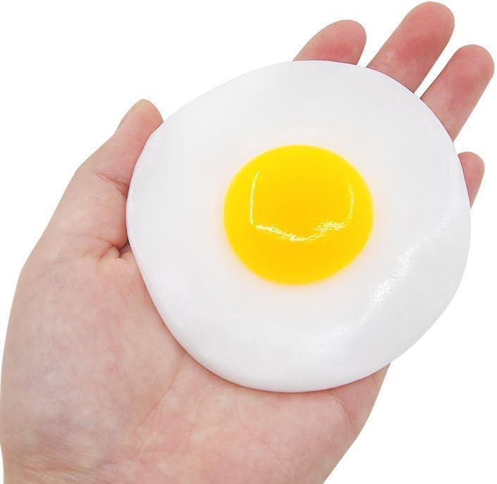 2Pcs Fake Eggs Realistic Fried Egg Props, Squishy Prank for Easter Decorations, Cooking Gags, Miniature Displays