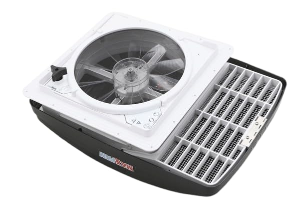 Amazon.co.jp: MAXX FAN デラックス スモーク 手動（6200K）車両用換気