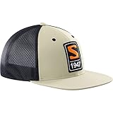 Diseño minimalista con logo de Salomon para completar cualquier look