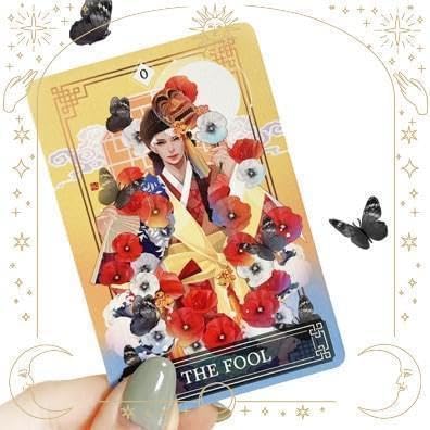 流通が制限されている超な幻のデッキ韓国発超美麗タロット