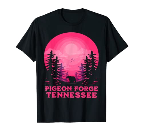 Pigeon Forge Tennessee Bear Nature Outdoors T-Shirt