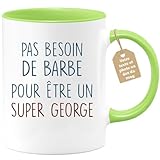 Capacité Idéale : Ce mug a une capacité de 330 ml, parfaite pour savourer votre café, thé ou toute autre boisson préférée. Profitez de chaque gorgée avec ce mug amusant et pratique qui égayera vos matins.