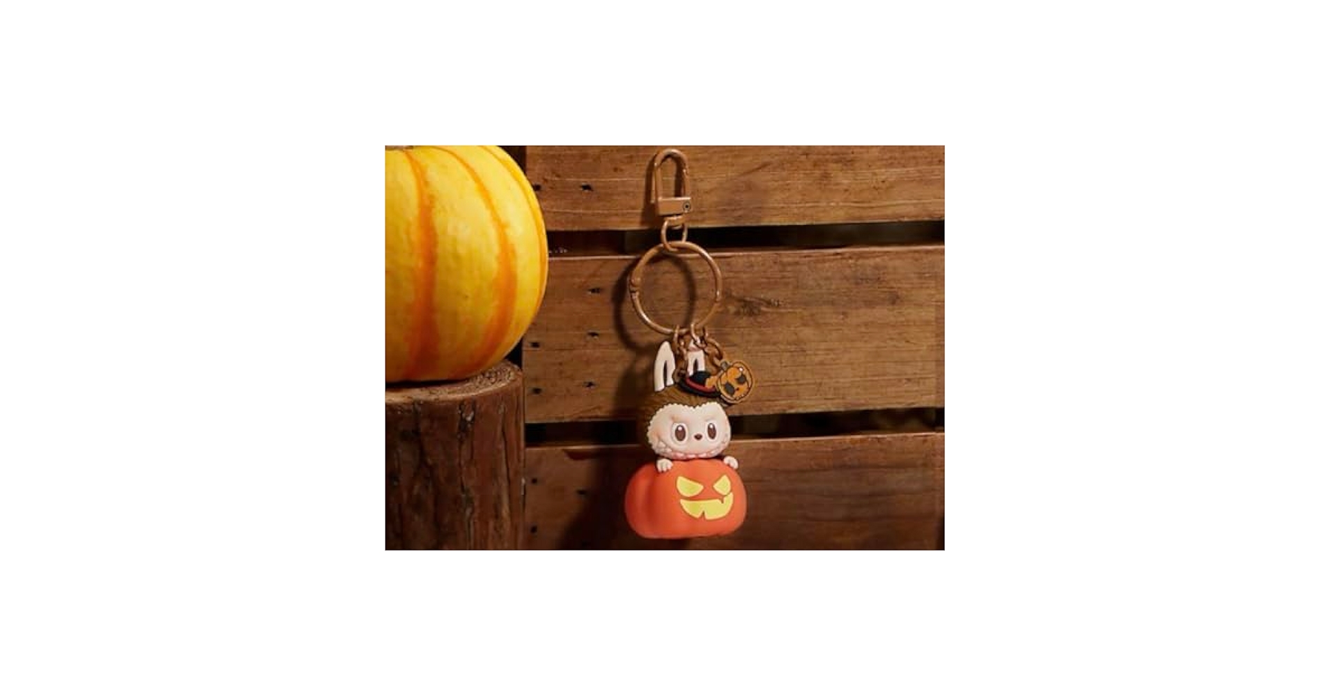 ハロウィン　パンプキン　ラブブ　ルミナス　キーホルダー　ペンダント ポップマート ハロウィン ルミナス パンプキン ペンダント