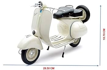 Amazon.com: New Ray Toys - Vespa 150VLIT/ Scale - 1:6 (49273
